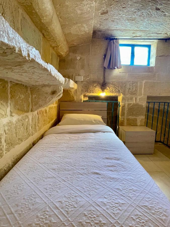 Ta Pinu Guesthouse Għarb Buitenkant foto