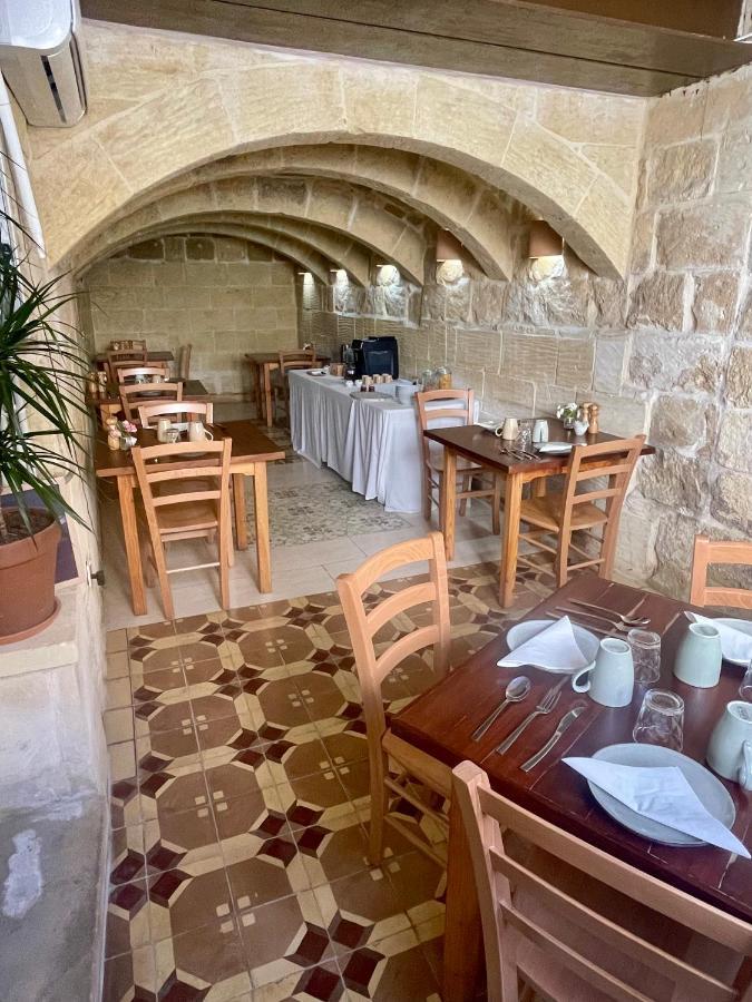 Ta Pinu Guesthouse Għarb Buitenkant foto